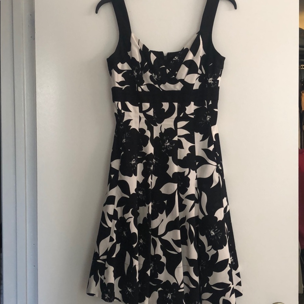 White House Black Market